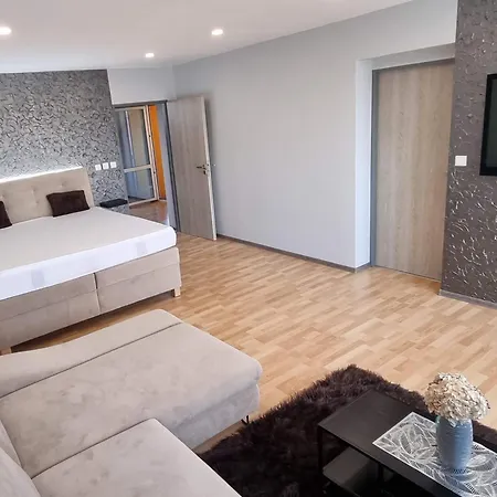 Lägenhet Viktorie *